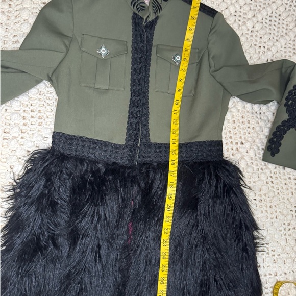 The Extreme collection military Green
Black fur jacket size 38 Unique. - Picture 10 of 17